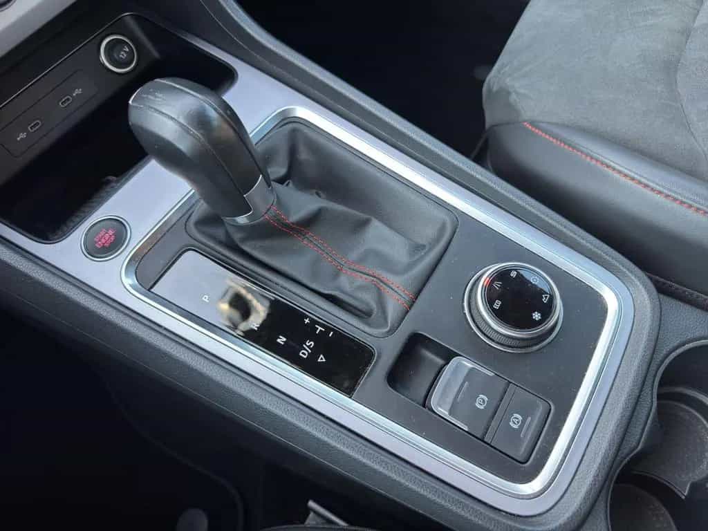 Seat Ateca 2.0 TSI 4D FR LED LM 19" Navi 360° ACC Bea 06/2021-photo-18