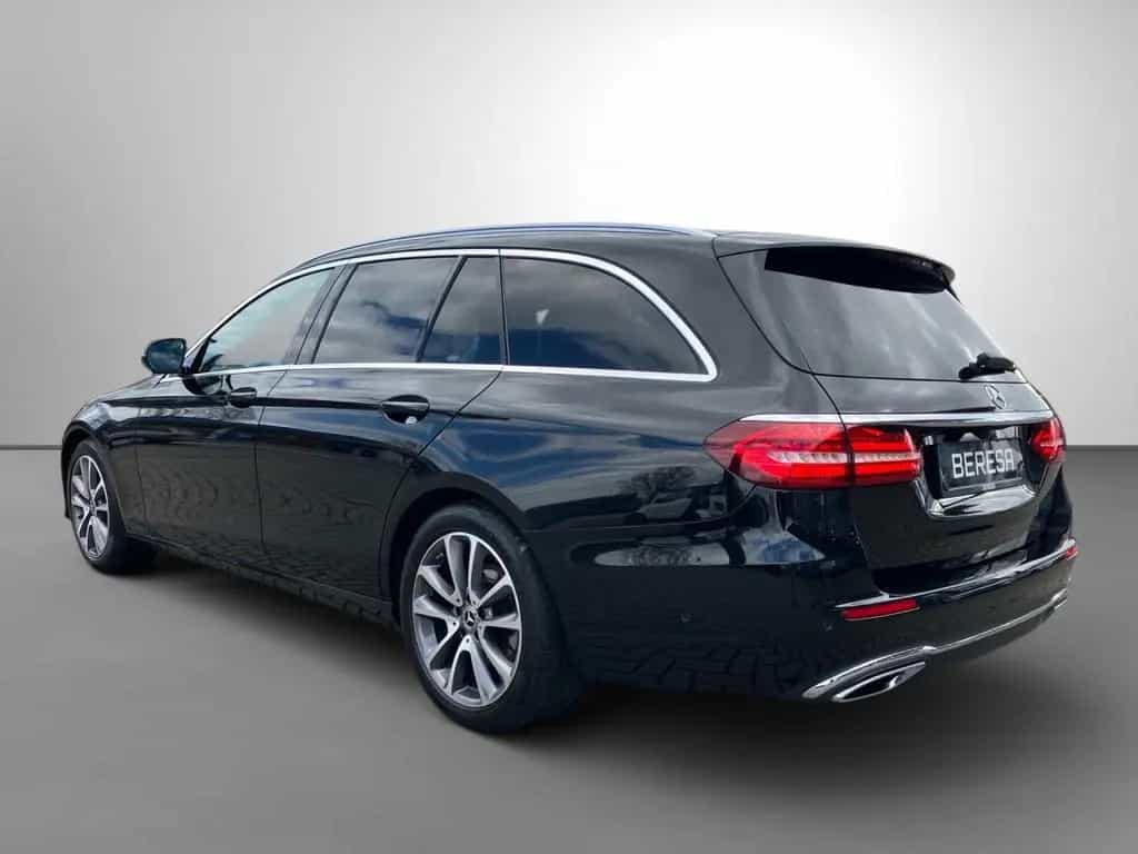 Mercedes-Benz E-Class 200 d T Avantgarde Widescreen MBUX AHK Kamera 10/2020-photo-4