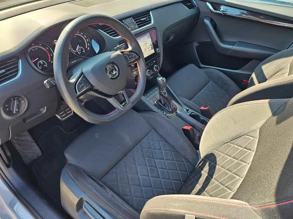Skoda Octavia Combi RS 03/2018-photo-18