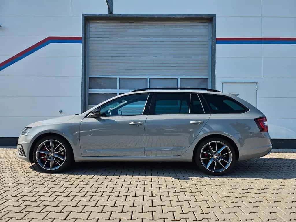 Skoda Octavia Combi RS 03/2018-photo-3