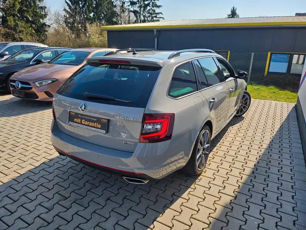Skoda Octavia Combi RS 03/2018-photo-6