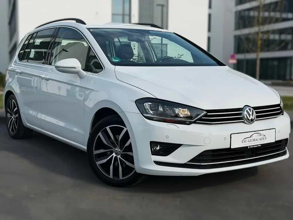 Volkswagen Golf Sportsvan VII Highline1.4TSi.Bi-Xenon,Autom 11/2015-photo-1