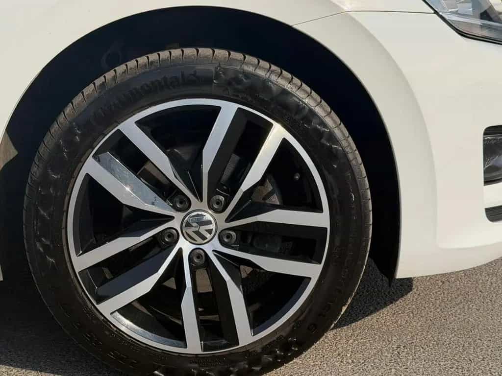 Volkswagen Golf Sportsvan VII Highline1.4TSi.Bi-Xenon,Autom 11/2015-photo-10