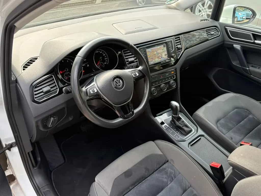 Volkswagen Golf Sportsvan VII Highline1.4TSi.Bi-Xenon,Autom 11/2015-photo-11