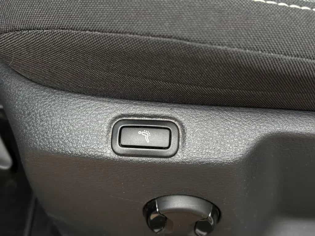 Volkswagen Golf Sportsvan VII Highline1.4TSi.Bi-Xenon,Autom 11/2015-photo-19