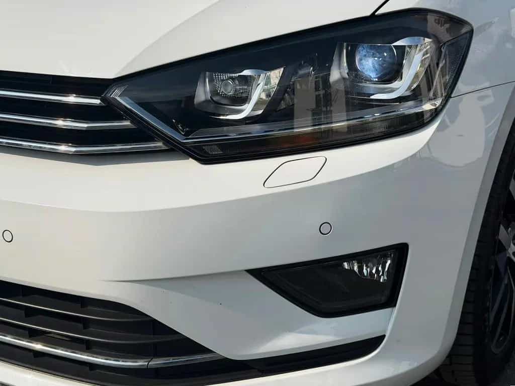 Volkswagen Golf Sportsvan VII Highline1.4TSi.Bi-Xenon,Autom 11/2015-photo-8
