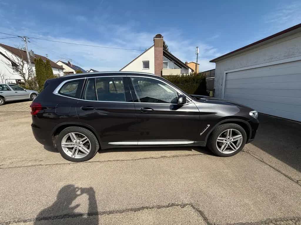 BMW X3 xDrive30d 02/2019-photo-2