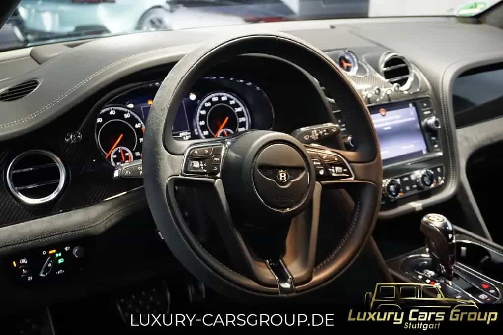 Bentley Bentayga SPEED W12 100 Edition-Carbon-NAIM 11/2020-photo-17