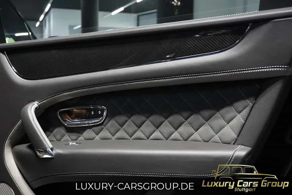 Bentley Bentayga SPEED W12 100 Edition-Carbon-NAIM 11/2020-photo-28