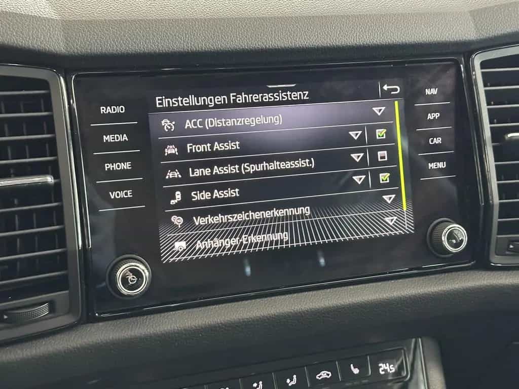 Skoda Kodiaq Clever*4xSHZ*ACC*LED*PDC*R.Cam*Navi*AHK 05/2021-photo-24