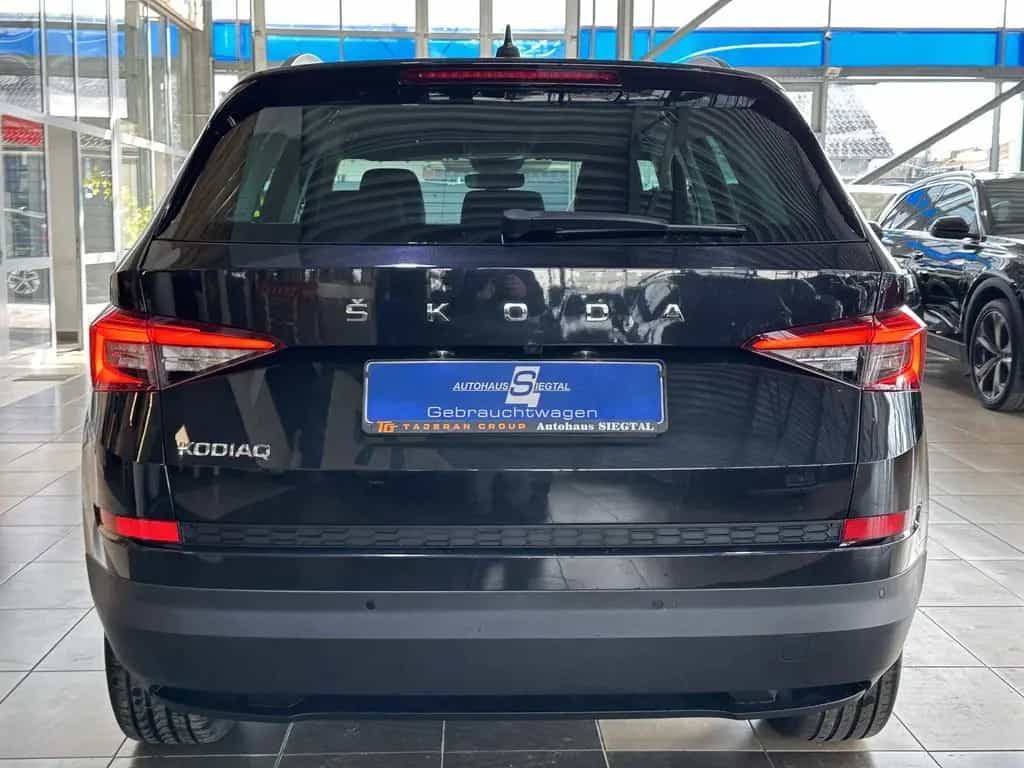 Skoda Kodiaq Clever*4xSHZ*ACC*LED*PDC*R.Cam*Navi*AHK 05/2021-photo-4