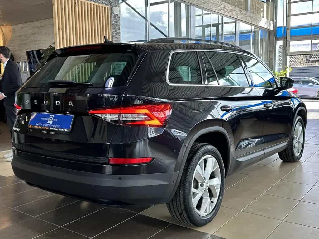 Skoda Kodiaq Clever*4xSHZ*ACC*LED*PDC*R.Cam*Navi*AHK 05/2021-photo-9