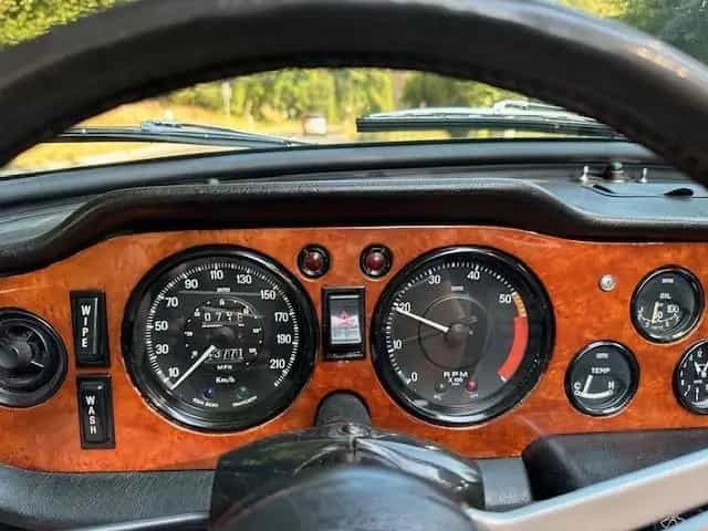 Triumph TR6 PI 08/1970-photo-14