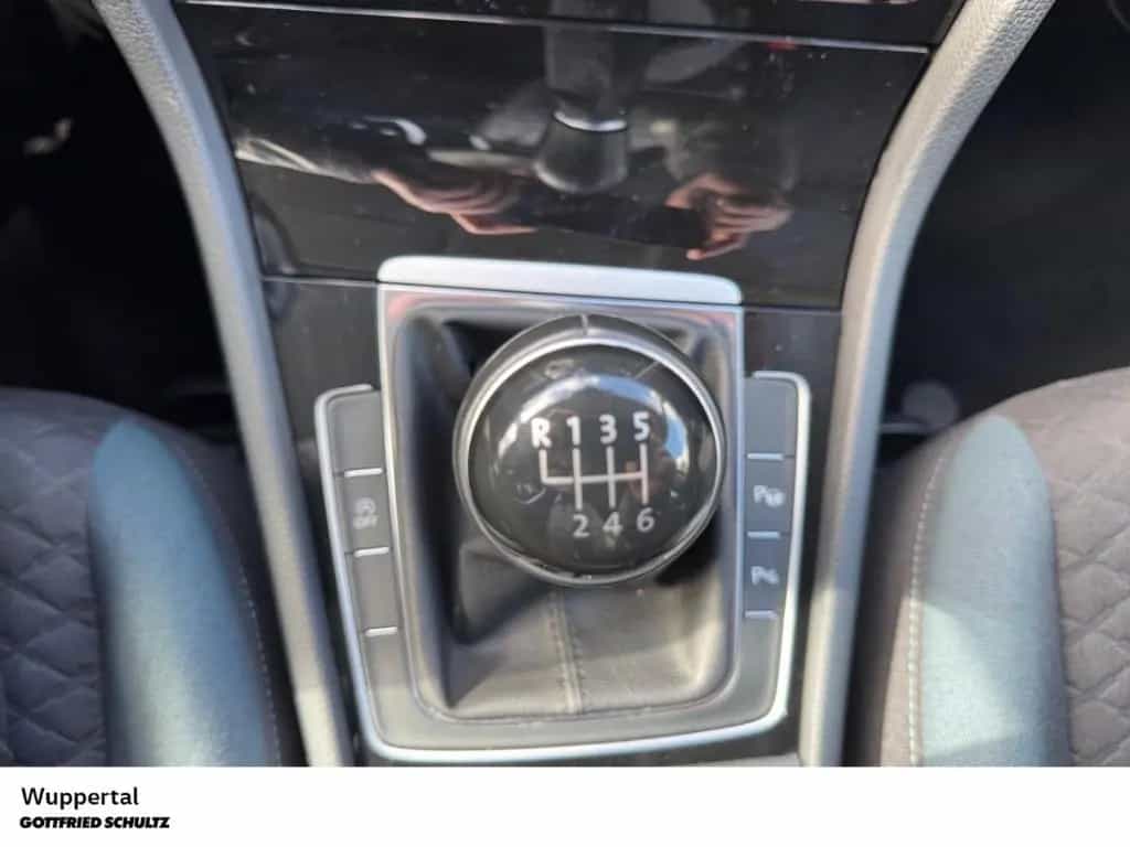 Volkswagen Golf 1.0 TSI IQ.Drive STHZ ACC SHZ PDC LM 11/2019-photo-19