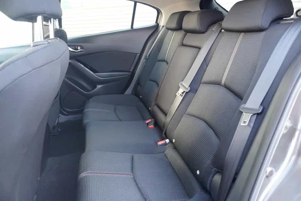 Mazda 3 2.0 Xenon Tempomat Sitzheizung DAB AHK PDC 11/2017-photo-10