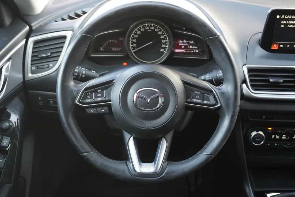 Mazda 3 2.0 Xenon Tempomat Sitzheizung DAB AHK PDC 11/2017-photo-14