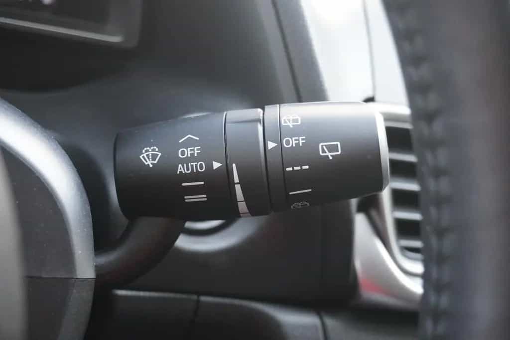 Mazda 3 2.0 Xenon Tempomat Sitzheizung DAB AHK PDC 11/2017-photo-21