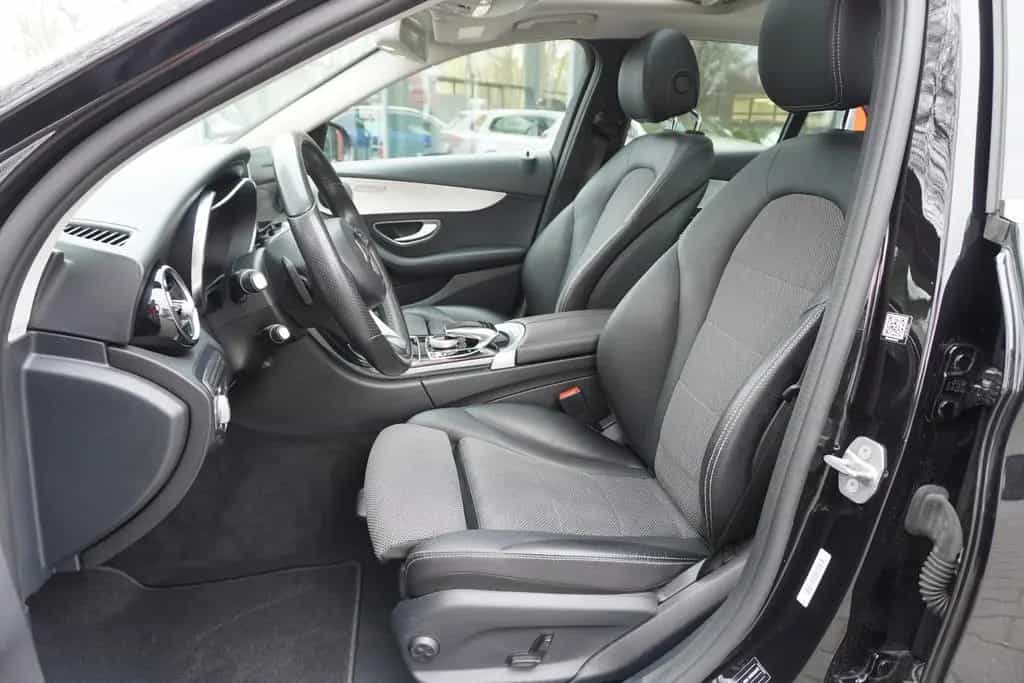 Mercedes-Benz C-Class Avantgarde 4Matic LED Navi Totwinkel PDC 02/2018-photo-11