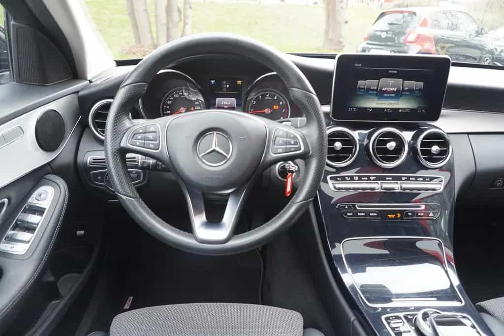 Mercedes-Benz C-Class Avantgarde 4Matic LED Navi Totwinkel PDC 02/2018-photo-15