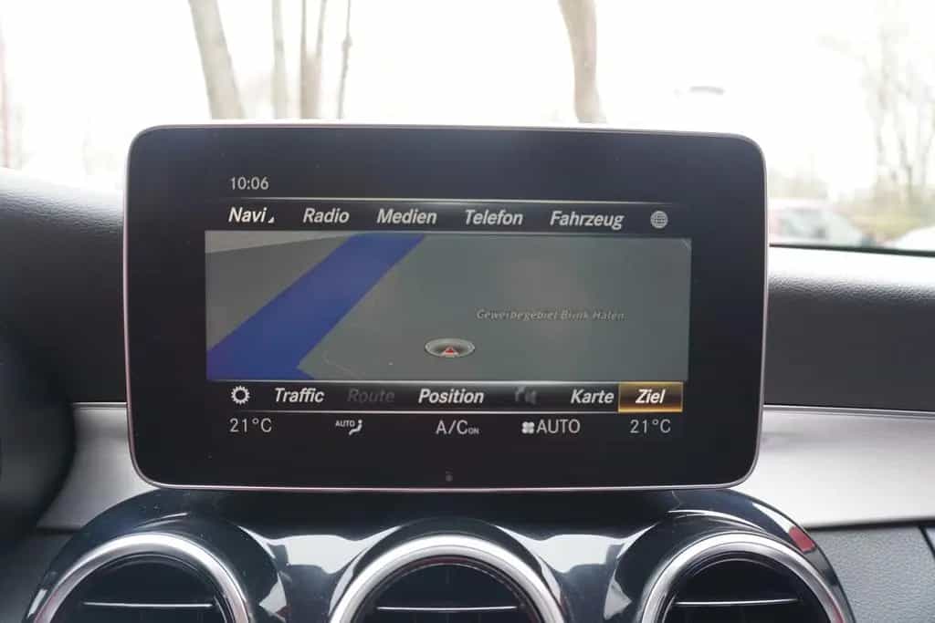 Mercedes-Benz C-Class Avantgarde 4Matic LED Navi Totwinkel PDC 02/2018-photo-19