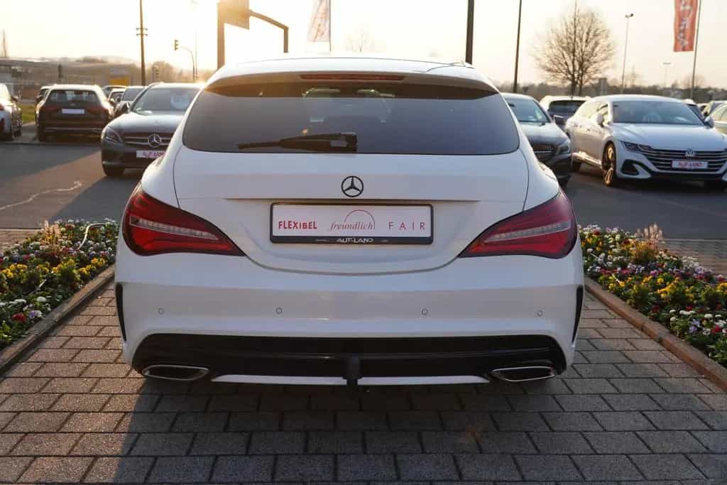 Mercedes-Benz CLA 180 Shooting Brake AMG Line LED Standheizung 06/2017-photo-7