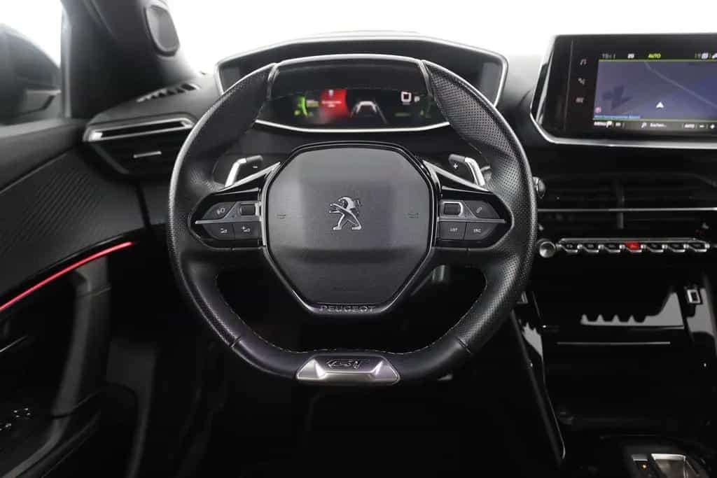 Peugeot 2008 GT PureTech 130 Aut. LED Navi Kamera 01/2023-photo-14
