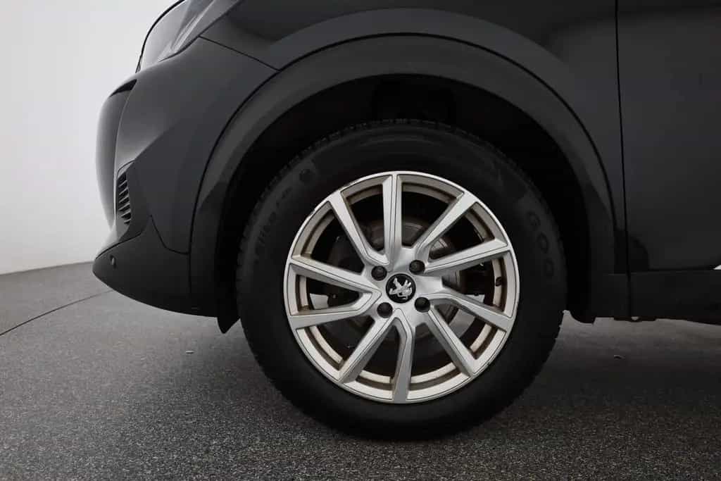 Peugeot 2008 GT PureTech 130 Aut. LED Navi Kamera 01/2023-photo-30