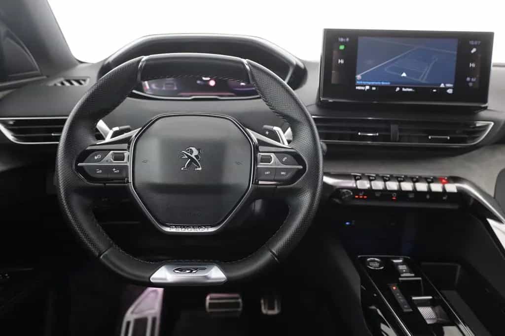 Peugeot 2008 GT PureTech 130 Aut. LED Navi Kamera 01/2023-photo-40