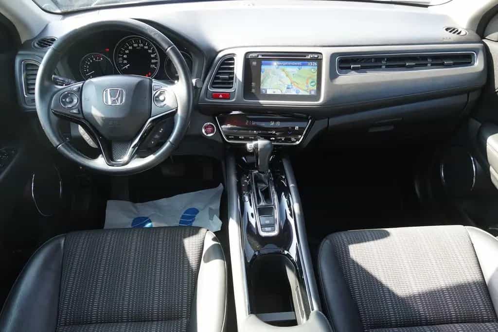 Honda HR-V 1.5 Executive Klimaaut. Navi DAB Tempomat 01/2018-photo-10