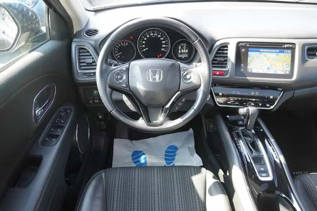 Honda HR-V 1.5 Executive Klimaaut. Navi DAB Tempomat 01/2018-photo-19