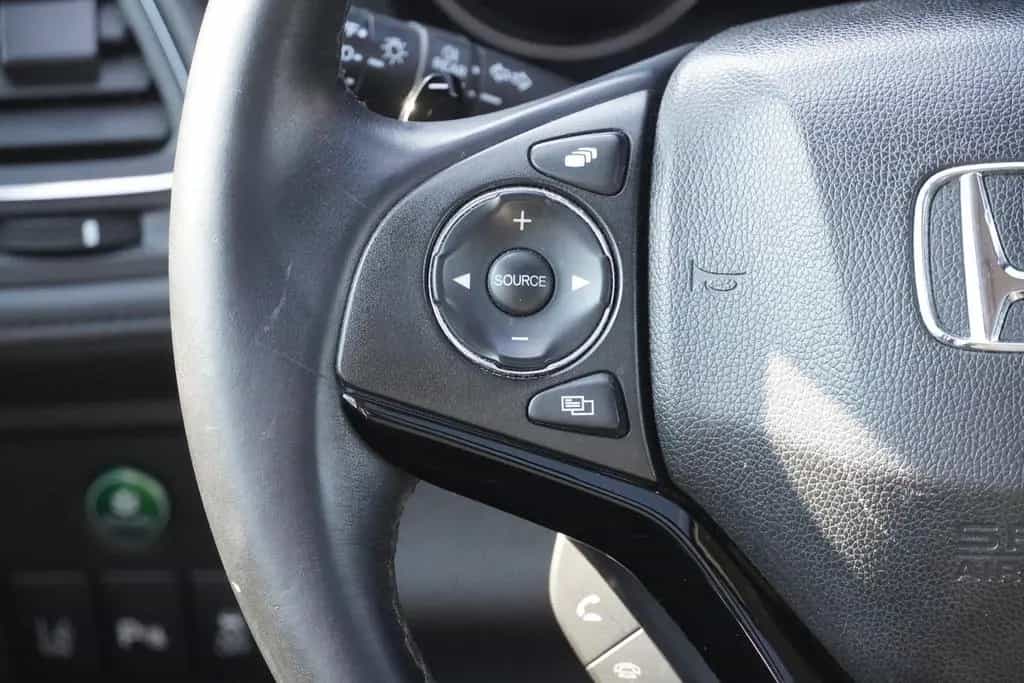 Honda HR-V 1.5 Executive Klimaaut. Navi DAB Tempomat 01/2018-photo-20