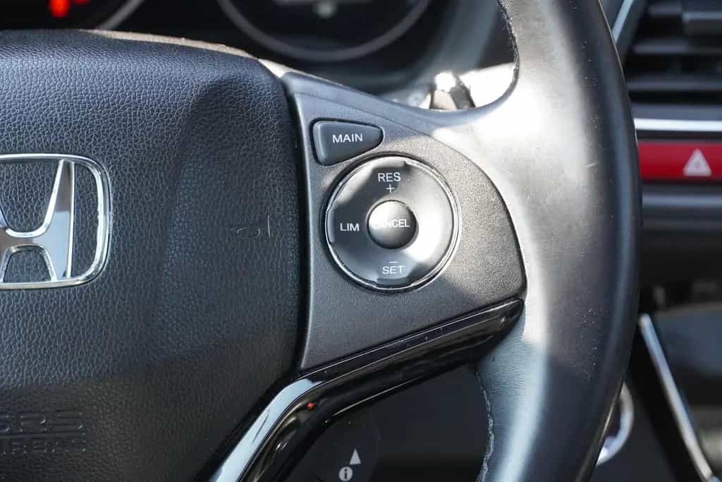 Honda HR-V 1.5 Executive Klimaaut. Navi DAB Tempomat 01/2018-photo-21