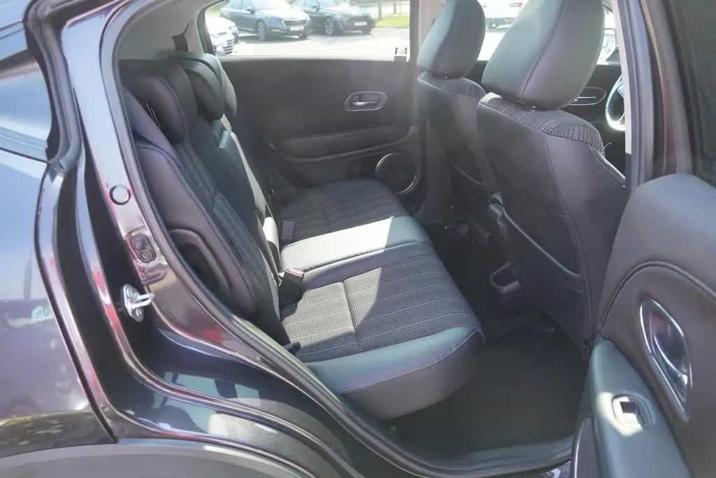 Honda HR-V 1.5 Executive Klimaaut. Navi DAB Tempomat 01/2018-photo-31