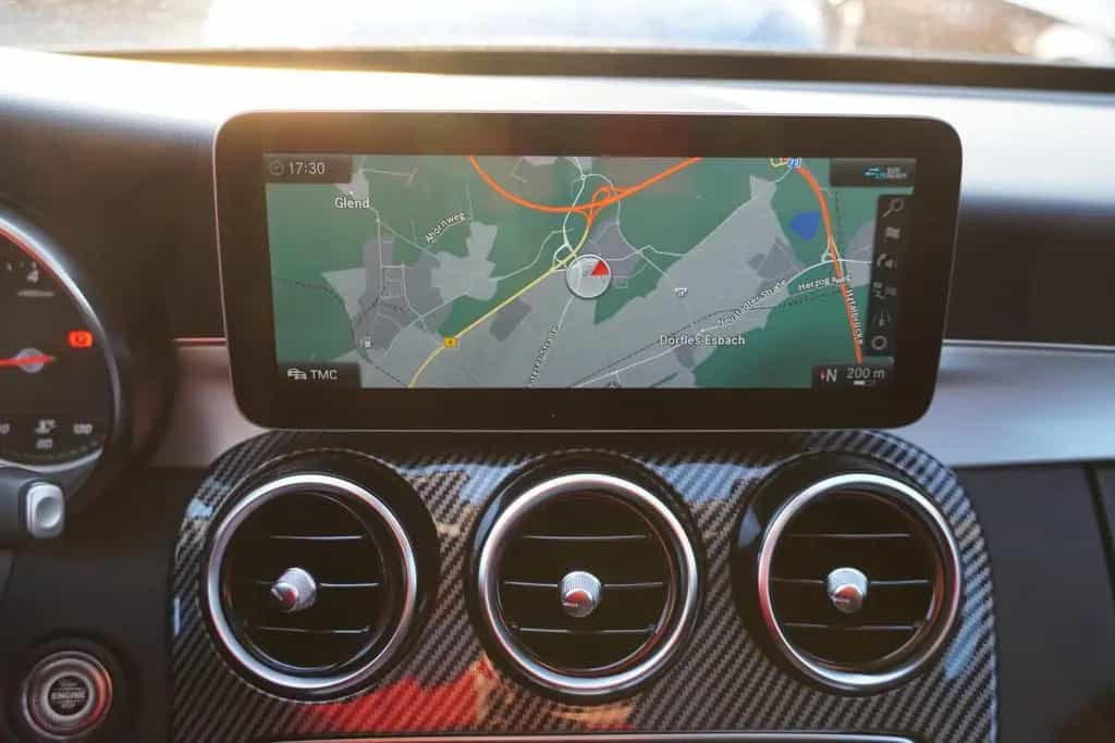 Mercedes-Benz C 180 C180 T-Modell Avantgarde LED Navi Tempomat DAB 03/2019-photo-11