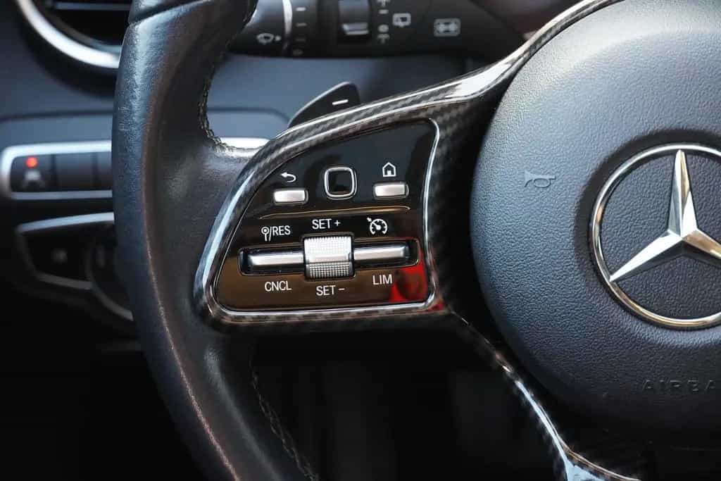 Mercedes-Benz C 180 C180 T-Modell Avantgarde LED Navi Tempomat DAB 03/2019-photo-21