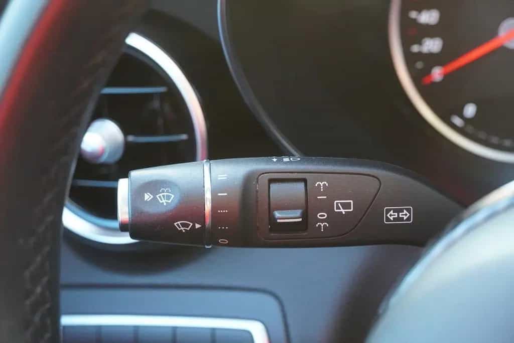 Mercedes-Benz C 180 C180 T-Modell Avantgarde LED Navi Tempomat DAB 03/2019-photo-23