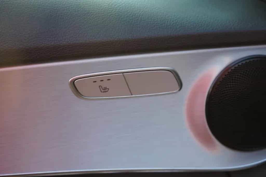Mercedes-Benz C 180 C180 T-Modell Avantgarde LED Navi Tempomat DAB 03/2019-photo-27