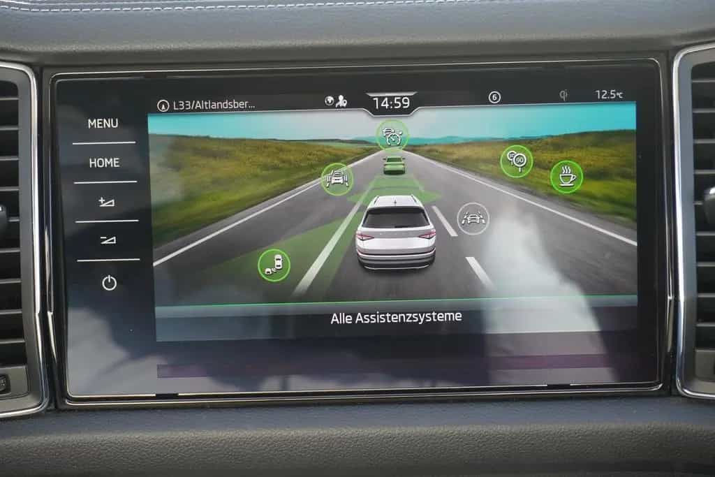 Skoda Kodiaq 2.0 L&K 4x4 LED Navi ACC 360° Memory PDC 02/2022-photo-28