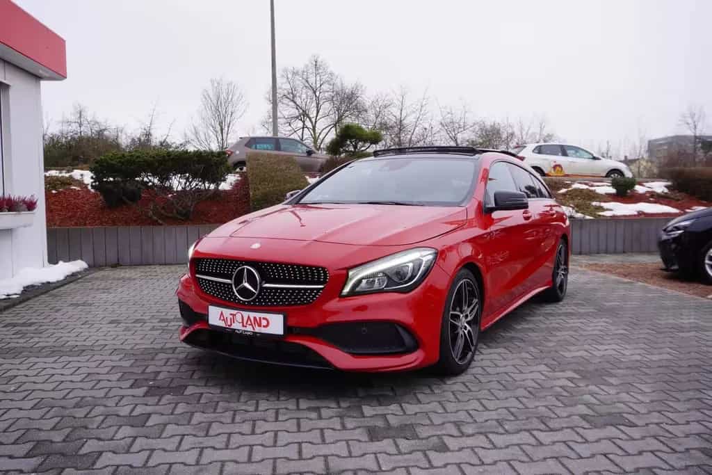 Mercedes-Benz CLA-Class 250 AMG Line LED Navi Panorama Teilleder PDC 01/2017-photo-1