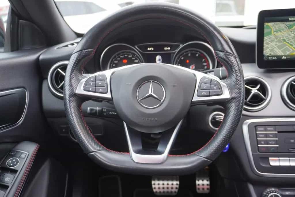 Mercedes-Benz CLA-Class 250 AMG Line LED Navi Panorama Teilleder PDC 01/2017-photo-13