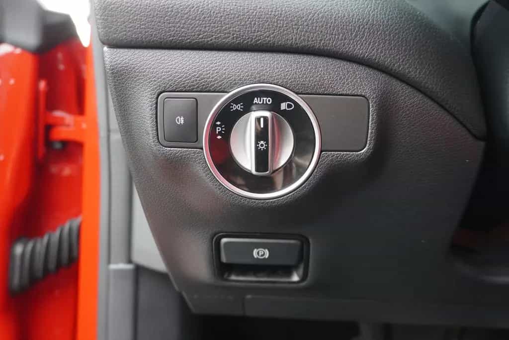 Mercedes-Benz CLA-Class 250 AMG Line LED Navi Panorama Teilleder PDC 01/2017-photo-21