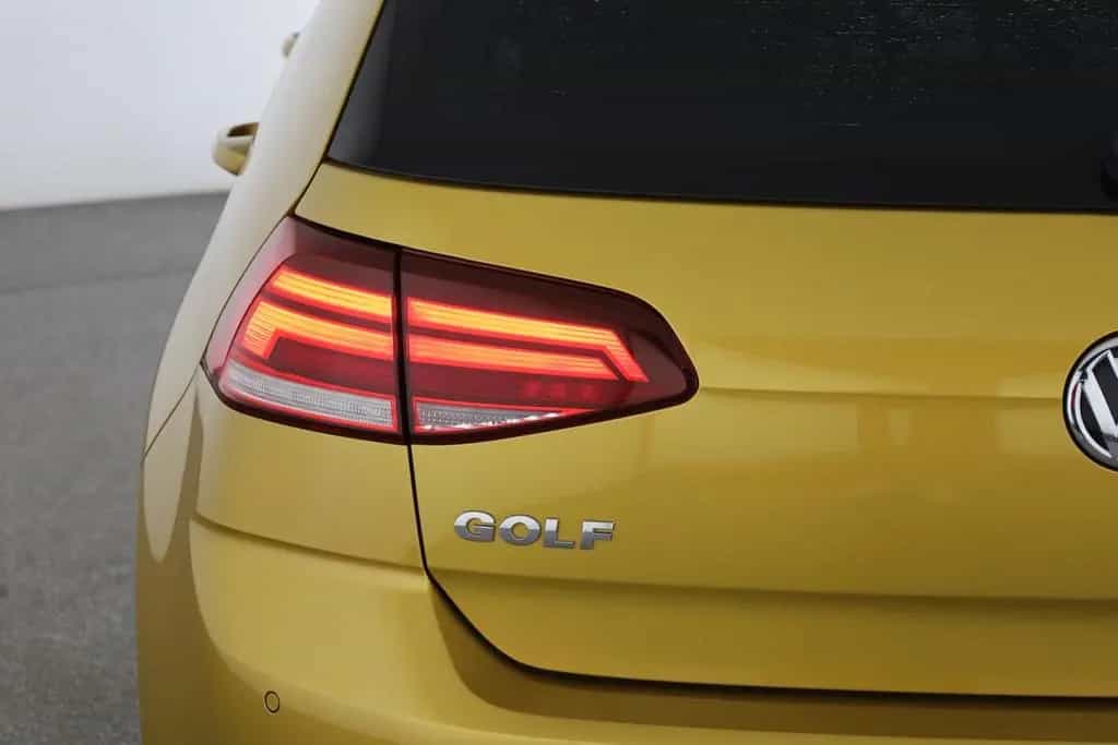Volkswagen Golf VII 1.0 TSI Join Navi Sitzheizung PDC USB 10/2018-photo-27