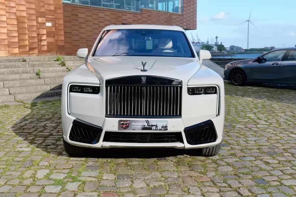 Rolls-Royce Cullinan Cullian Black Badge 4 Seats I Starlight I TV I M 03/2026-photo-1