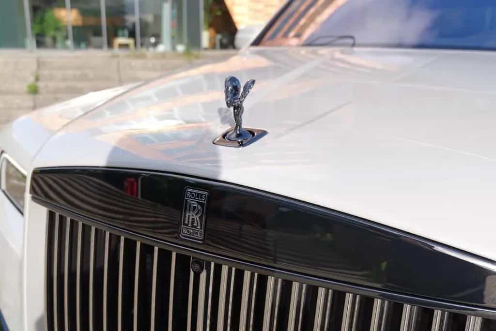 Rolls-Royce Cullinan Cullian Black Badge 4 Seats I Starlight I TV I M 03/2026-photo-24