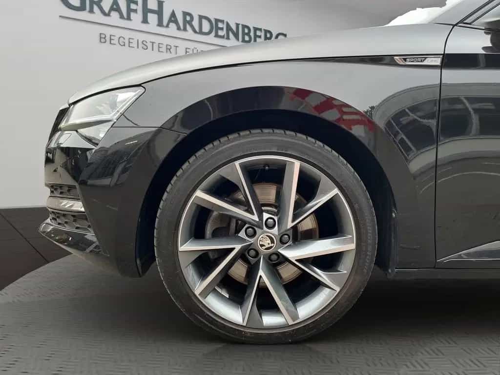Skoda Superb Combi 2.0 TSI 4x4 DSG Sportline Pano AHK 09/2023-photo-2