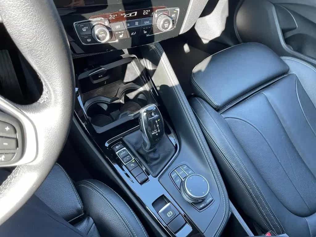 BMW X1 sDrive18d xLine Aut HUD Navi Leder LED SHZ Kl 01/2019-photo-12