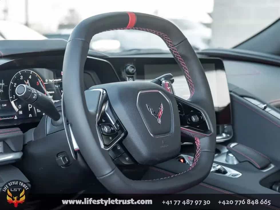 Corvette C8 Coupe 6.2V8  - 2024 -  € 65.900 T1 03/2024-photo-12