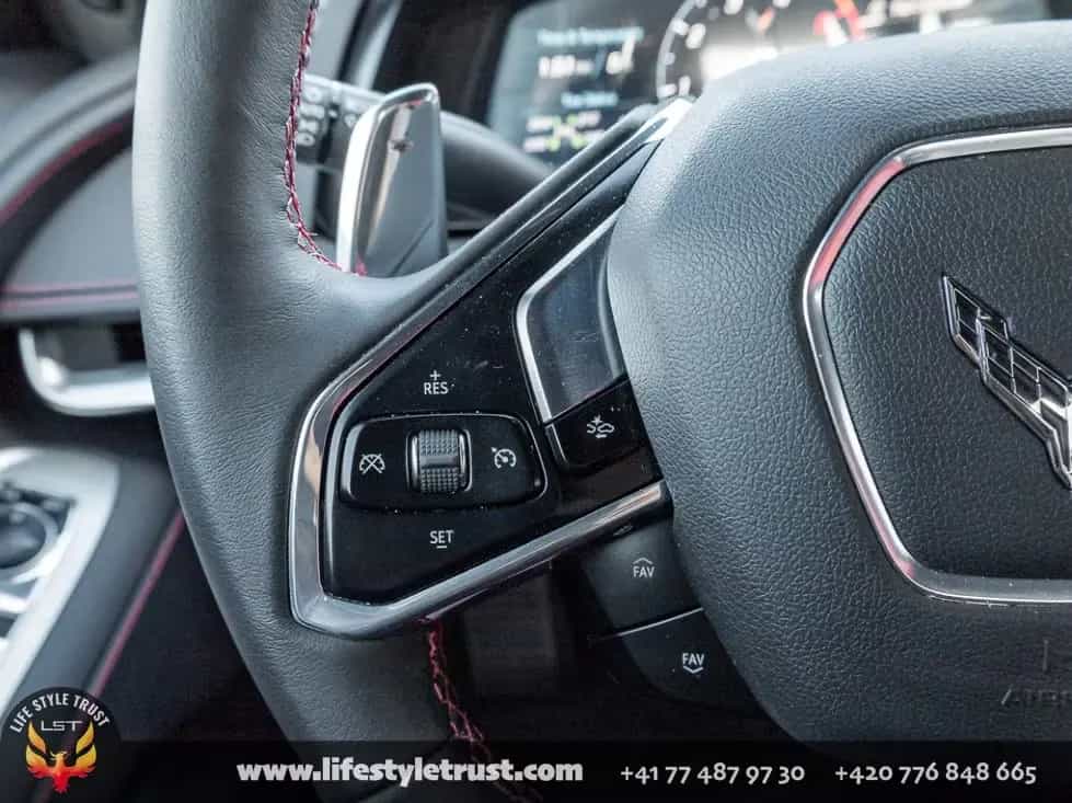 Corvette C8 Coupe 6.2V8  - 2024 -  € 65.900 T1 03/2024-photo-13