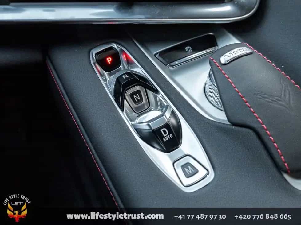 Corvette C8 Coupe 6.2V8  - 2024 -  € 65.900 T1 03/2024-photo-18