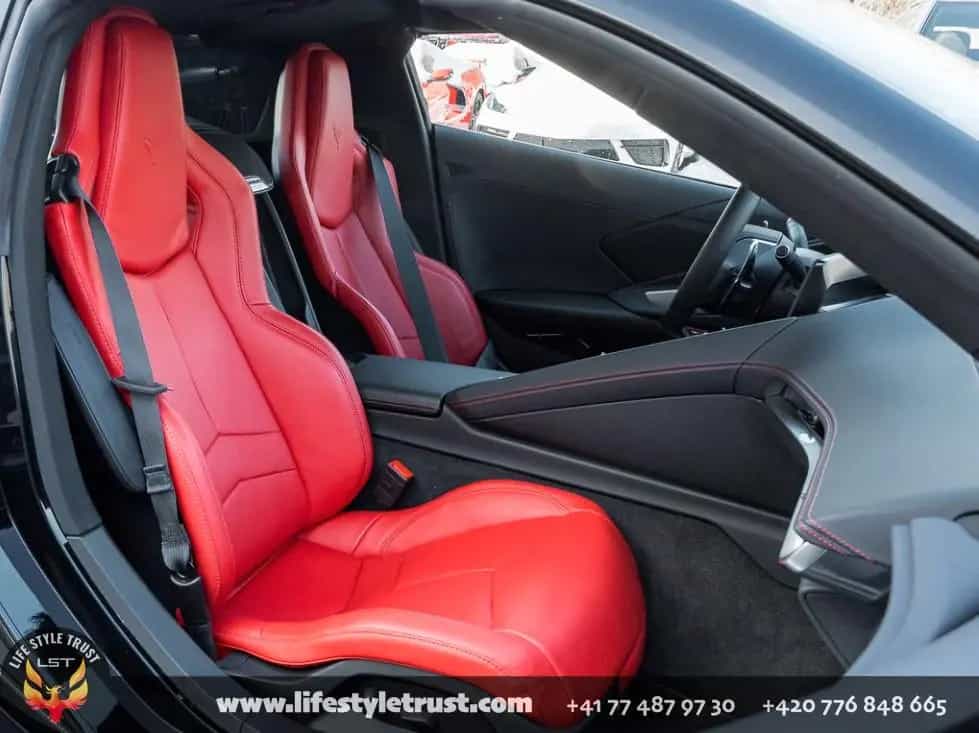 Corvette C8 Coupe 6.2V8  - 2024 -  € 65.900 T1 03/2024-photo-22